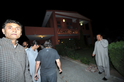 パキスタンのレストラン爆発、過激派は外国人標的に戦略変更か