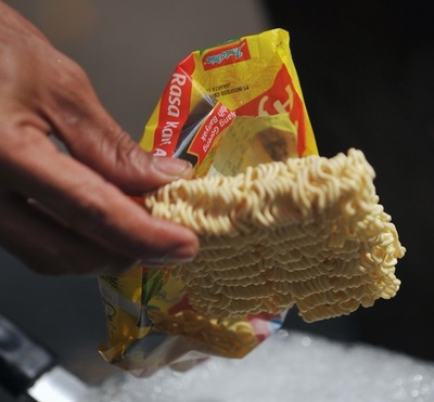 週2回のインスタント麺で女性の健康リスク上昇、米研究