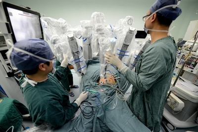 手術支援ロボ「ダヴィンチ」を使用した手術、中国