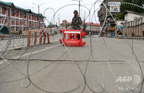 カシミール地方の停戦ラインで印パが交戦、5人死亡