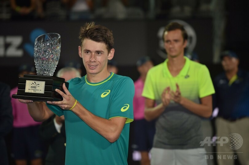 メドベージェフが快進撃のデミノー下しツアー初制覇、シドニー国際