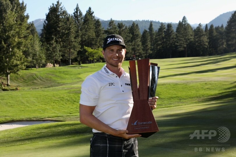 ストラウドが三つどもえのプレーオフ制す、PGA290戦目で初優勝