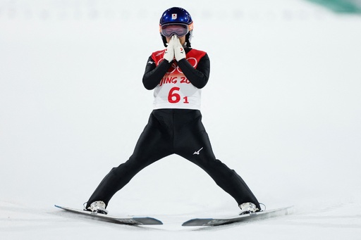 高梨ら失格者続出、スーツ規定違反に困惑の声 北京冬季五輪 写真