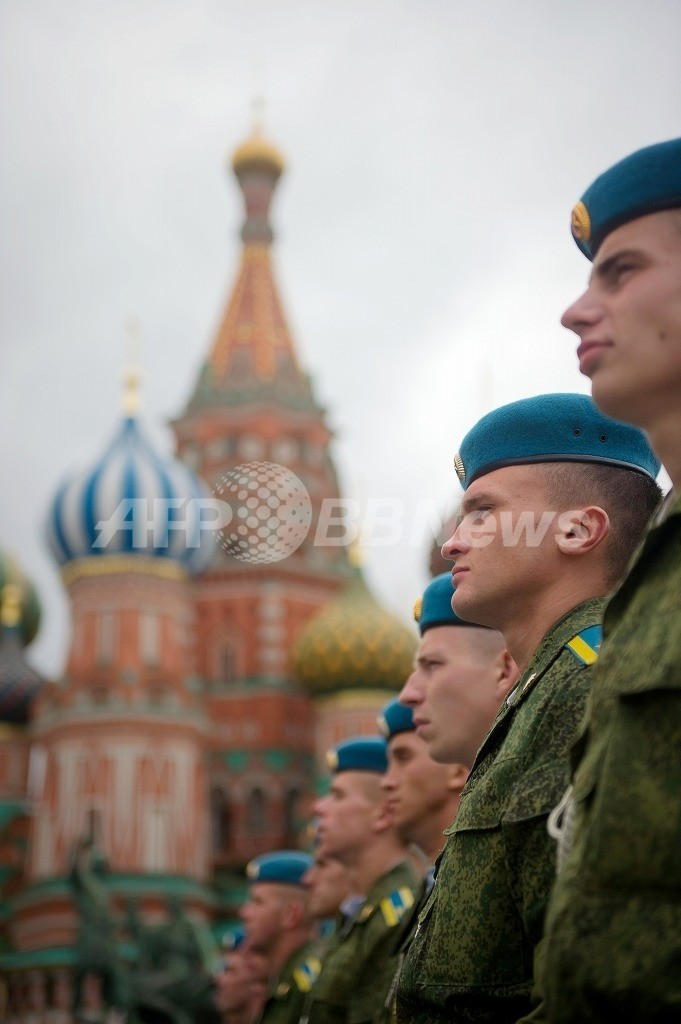 プーチン首相を「暴君」と歌う元エリート兵士のバンドが大ヒット プーチン首相を「暴君」と歌う元エリート兵士のバンドが大ヒット