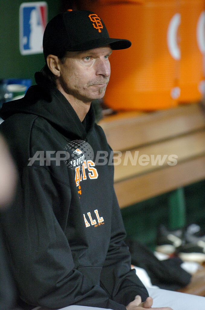 ランディ・ジョンソン メジャー通算300勝を達成 写真20枚 ファッション