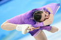 北京冬季五輪、フィギュアスケート女子シングル・ショートプログラム（SP）。演技に臨むロシア五輪委員会（ROC）のカミラ・ワリエワ（2022年2月15日撮影）。(c)Kirill KUDRYAVTSEV / AFP