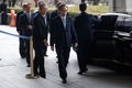 ソウル中央地裁に出頭した韓国の李明博元大統領（2018年3月14日撮影）。(c)AFP PHOTO / POOL / KIM HONG-JI