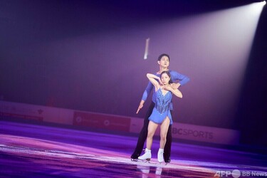 スケート・カナダでエキシビション、メダリストらが華麗な舞 写真25枚