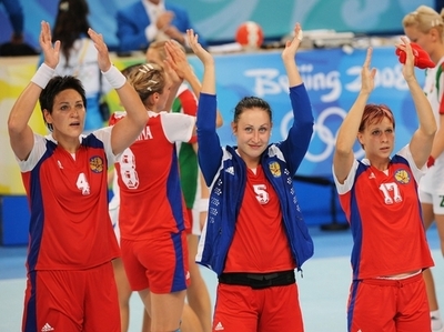 女子ロシア ハンガリーを下し決勝へ