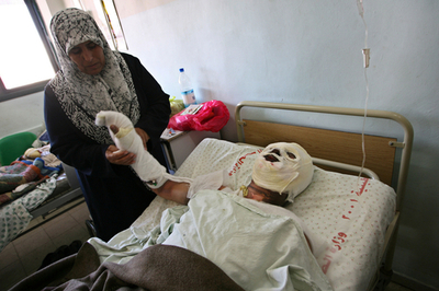 パレスチナ側死者900人超、白リン砲弾も使用か ガザ攻撃