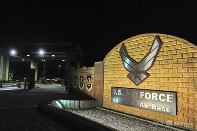 ドイツ駐留米軍削減でNATO「詳細確認中」、米共和党内からは懸念の声