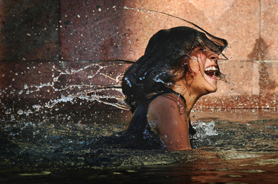 夏の終わりに水浴び、チリ