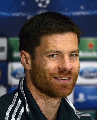 シャビ・アロンソ、負傷からの復帰時期は未定