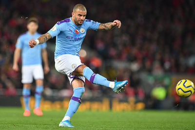 ウォーカーが待機要請中に「セックスパーティー」 マンCが処分へ