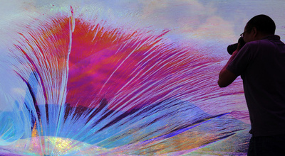 巨大な「膨らむ彫刻」展、香港