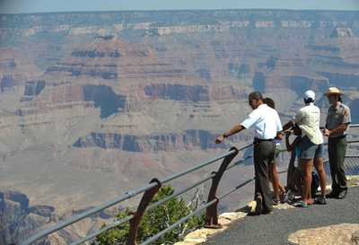オバマ一家の夏休み、グランドキャニオンを満喫