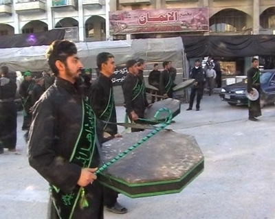 厳重な警備の中で行われるシーア派の宗教儀礼「アーシュラー」 - イラク