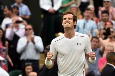 マレーがフェデラーとの準決勝に進出、ウィンブルドン選手権