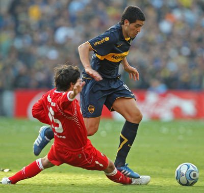 ボカ・ジュニアーズ インデペンディエンテと引き分ける