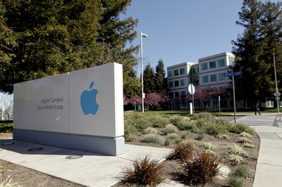 アップル、自動運転技術に投資 初めて認める