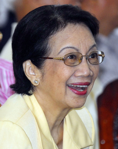 アキノ元フィリピン大統領、結腸がんと診断される