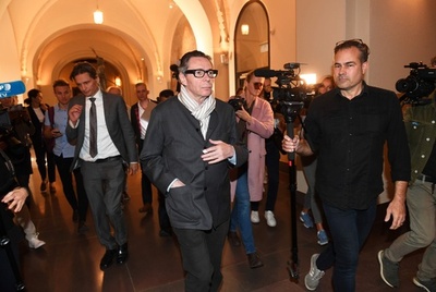 レイプ疑惑の仏文化人、裁判開始 ノーベル文学賞めぐる不祥事の中心人物