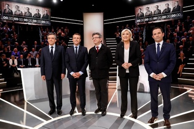 テレビ討論会でルペン氏に集中砲火、仏大統領選
