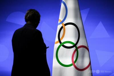 ロシア選手への制限緩和、IOCの「ひねくれた」決定をウクライナ閣僚が非難