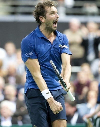 フェデラーがストレート負け、ABNアムロ世界テニストーナメント