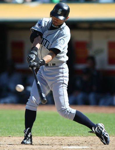 イチロー 3打数2安打2打点の活躍を見せる