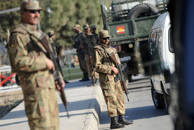 武装グループがモスク襲撃、40人死亡　パキスタン・ラワルピンディ