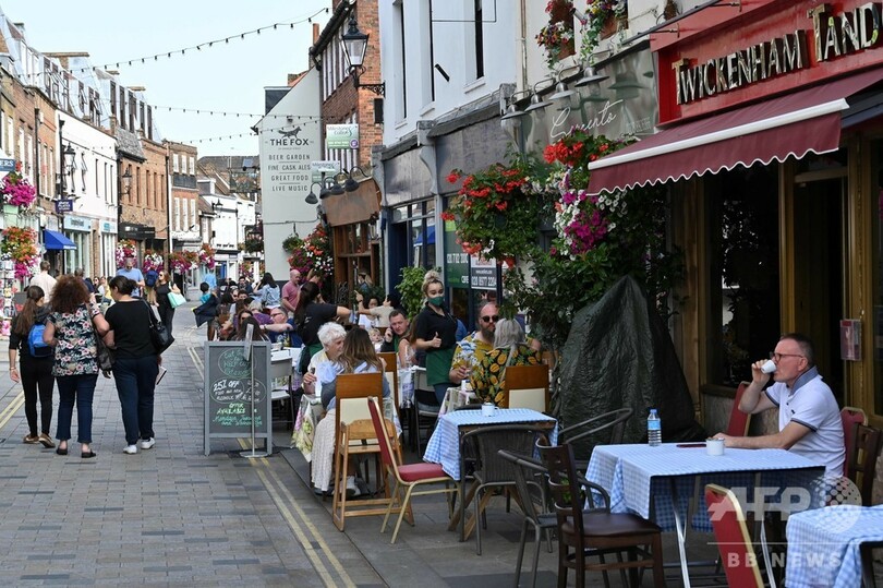 コロナ自主隔離違反に罰金最大140万円、英イングランド