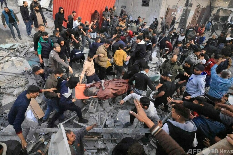 テロとの戦いは「ガザ壊滅」ではない マクロン仏大統領