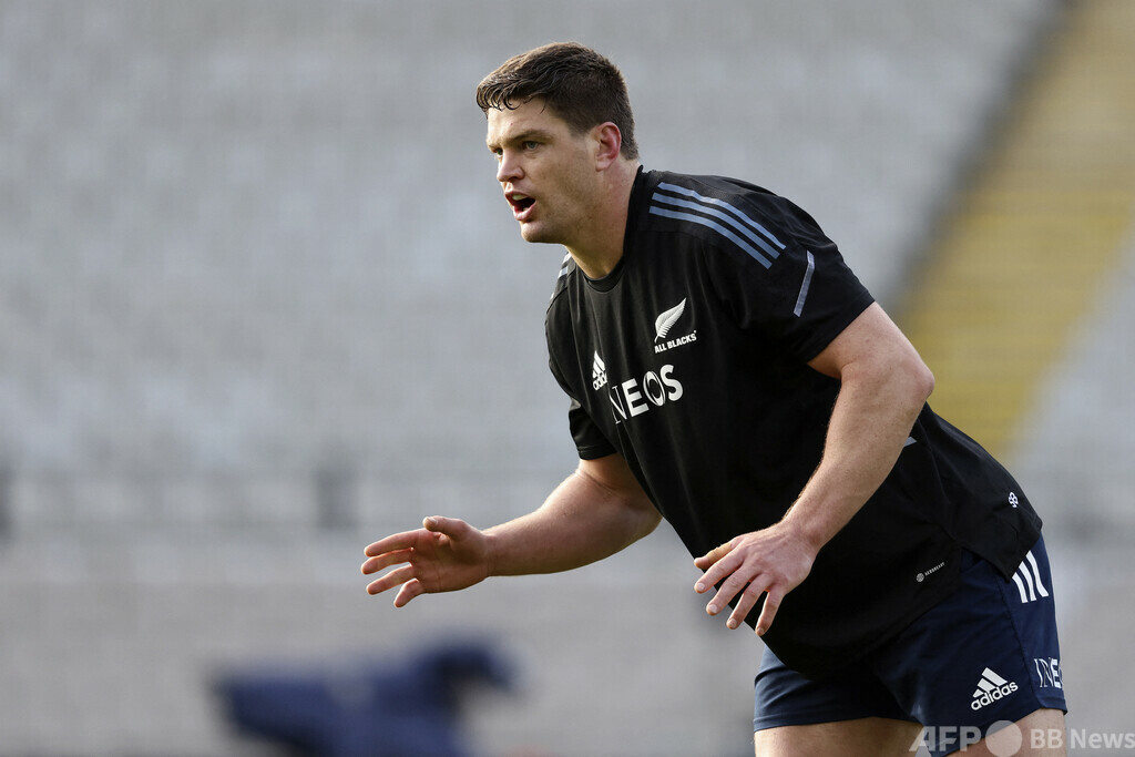 オールブラックス、スコット・バレットが2025年まで契約延長 写真1枚 国際ニュース：AFPBB News