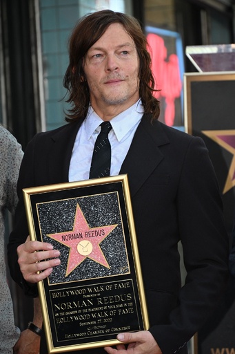 ハリコン　ノーマンリーダス　サイン　ハリウッドコレクターズ ウォーキングデッド THE WALKING DEAD ノーマン リーダス Norman