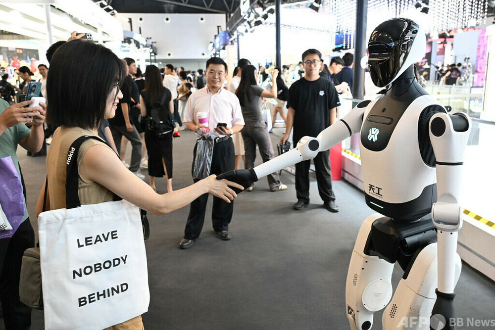 深センに世界初のロボット6Sショップ誕生 写真1枚 国際ニュース：AFPBB