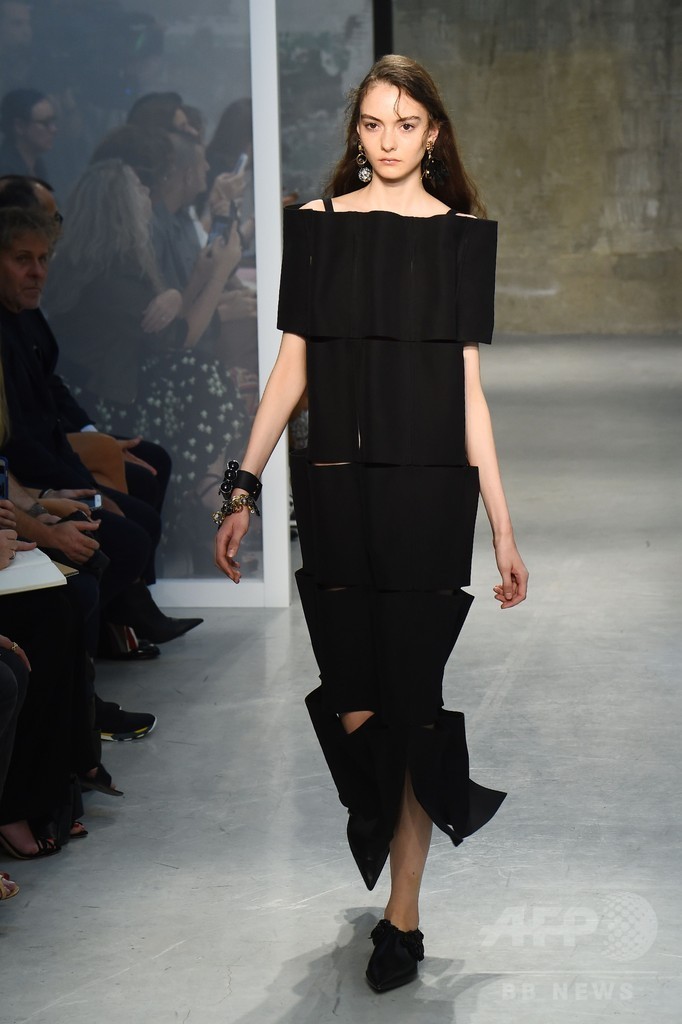 「マルニ」17年春夏