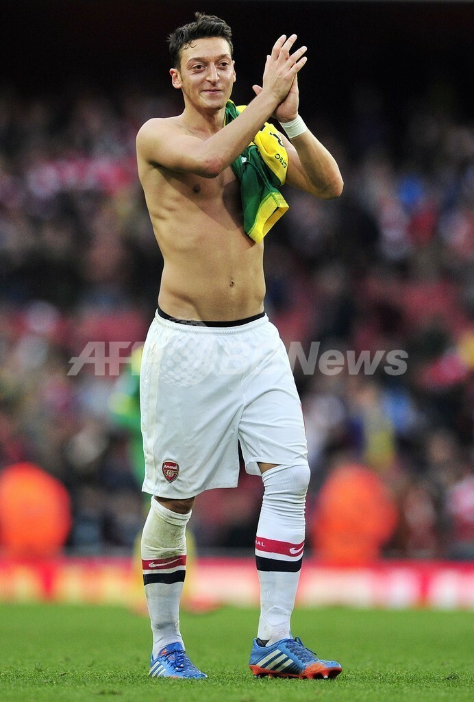 アーセナルがノリッジに快勝、エジルが2得点 写真10枚 ファッション