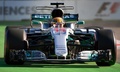 17F1第8戦、アゼルバイジャンGP予選に臨むメルセデスAMGのルイス・ハミルトン（2017年6月24日撮影）。(c)AFP/Alexander NEMENOV