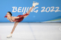 北京冬季五輪フィギュアスケート団体戦で、女子フリースケーティングの演技を行う中国の朱易（2022年2月7日撮影）。(c)Anne-Christine POUJOULAT / AFP