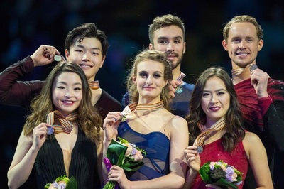 パパダキス/シゼロン組が歴代2位の得点でV、世界フィギュア