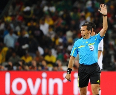 ビデオ判定や「追加副審」など、14年W杯から導入検討へ FIFA