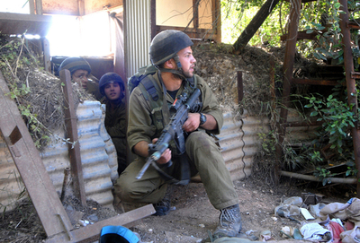 イスラエル軍、レバノンの軍事目標を空爆 - イスラエル