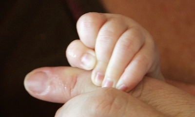 中国で乳児人身売買組織を摘発