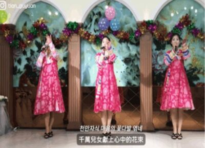 台湾ユーチューバーの北朝鮮旅行記が再生200万回超…韓国製カラオケ登場に驚きも