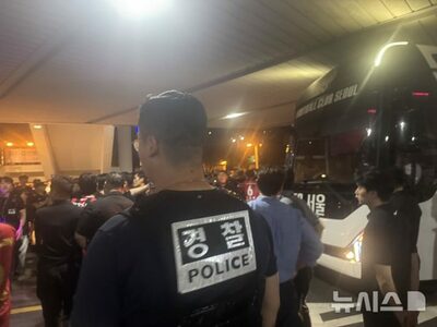 怒れるサポーター、刺身で抗議…韓国プロサッカー、選手の電撃移籍にファン160人が監督批判デモ