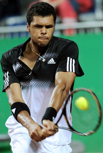 ツォンガ 1回戦でシモンに敗れる