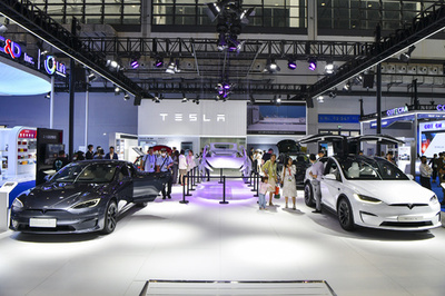 テスラ、中国で「ロボットタクシー」のテストを計画