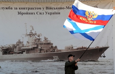 米国、ロシアとの軍事交流を停止 ウクライナ介入受け