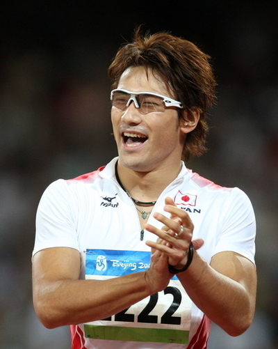 塚原 陸上・男子100メートルで準決勝進出